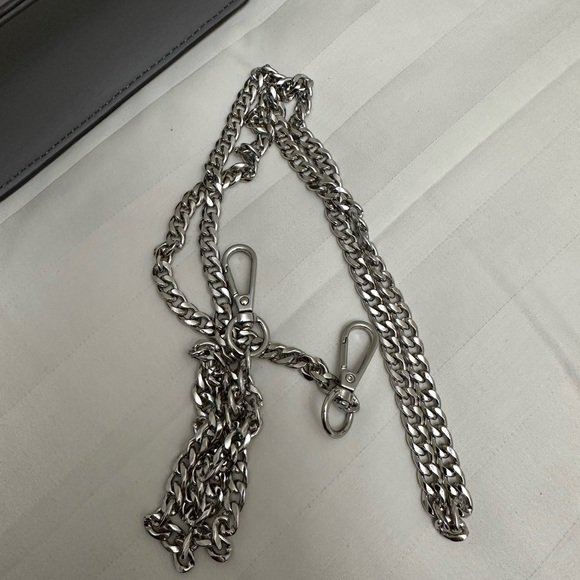 BCBGeneration Raphaela Color-Block Crossbody - Picture 4 of 6